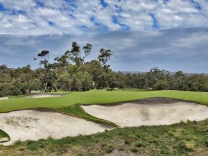 Peninsula Kingswood (North) 7th Green